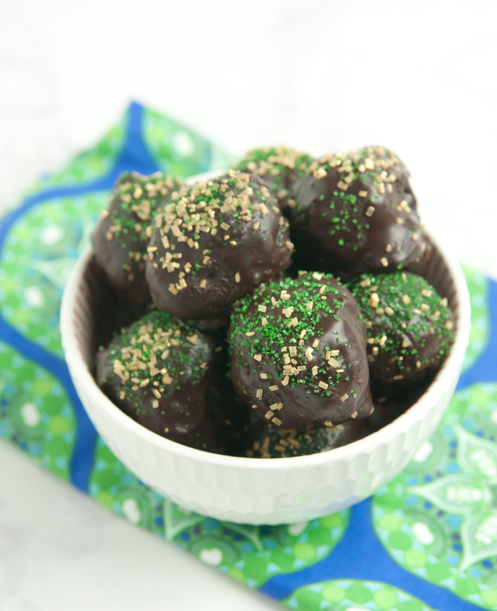 Mint Oreo Truffles - Tabitha Talks Food